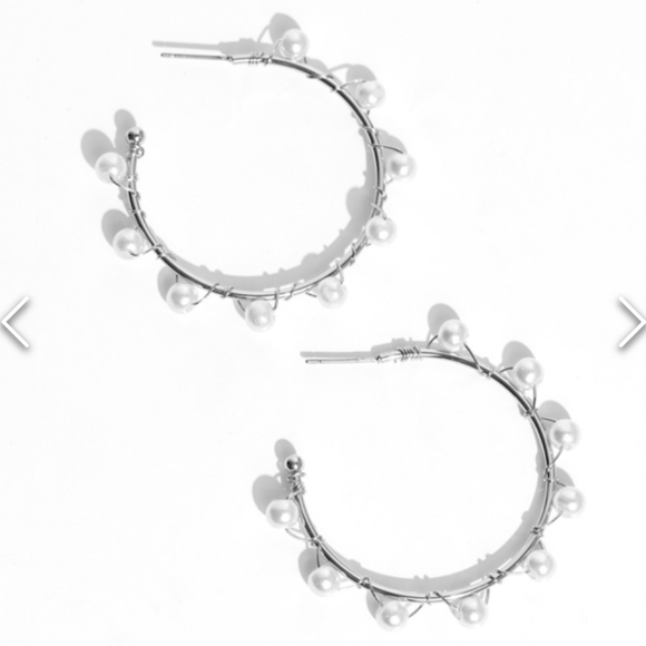 Night at the Gala White Hoop Earrings Post - Picture 1 of 3